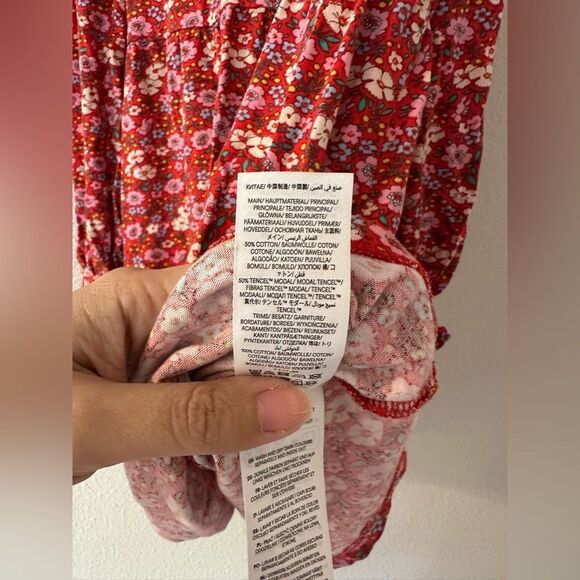 Mini Boden Lace Collar Jersey Dress Brilliant Red Festive Flower 4-5Y - Picture 6 of 7